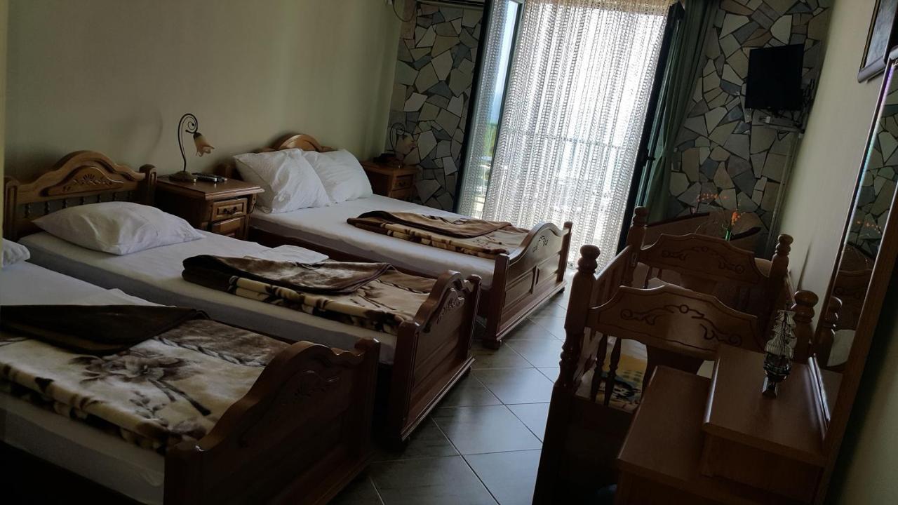 Apartmani Aida Ulcinj Exterior foto