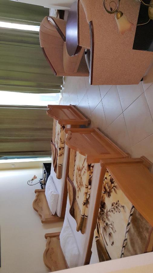 Apartmani Aida Ulcinj Exterior foto