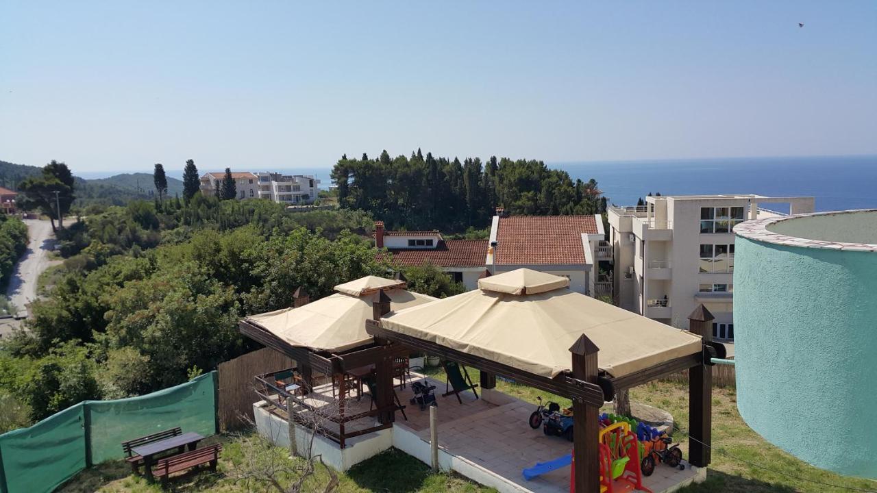 Apartmani Aida Ulcinj Exterior foto